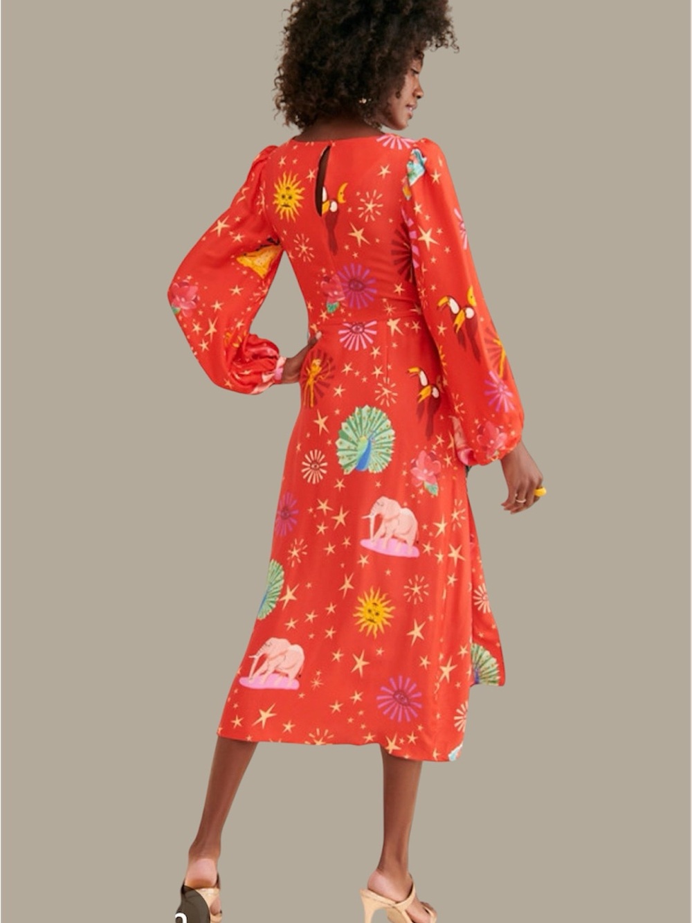 NWT FARM Rio Lotus Star Front Twisted Midi Dress Size Medium - Picture 2 of 10